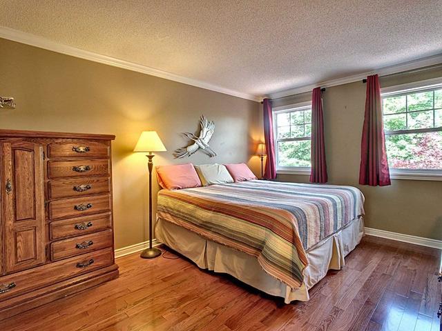 20 Beasley Cres, House detached with 4 bedrooms, 4 bathrooms and 4 parking in Cambridge ON | Image 8