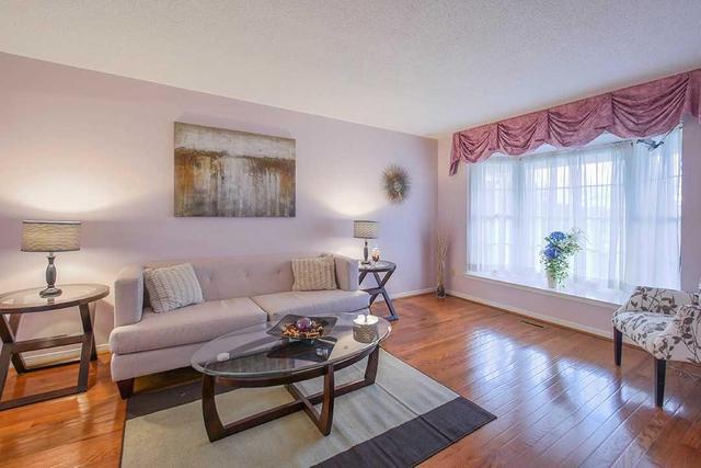 50 Statesman Sq, House detached with 4 bedrooms, 4 bathrooms and 2 parking in Toronto ON | Image 3