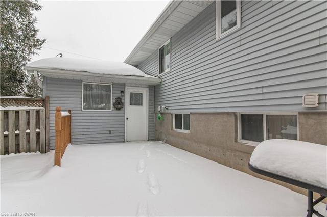 61 Stanley Avenue, House detached with 4 bedrooms, 2 bathrooms and 5 parking in Kitchener ON | Image 33