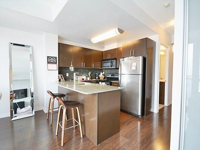 1004 - 25 Cole St, Condo with 1 bedrooms, 1 bathrooms and 1 parking in Toronto ON | Image 5