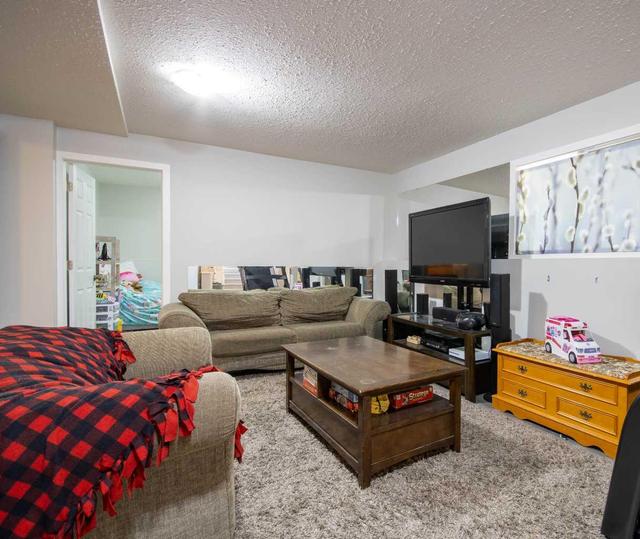 5210 42 Street, House detached with 4 bedrooms, 2 bathrooms and 4 parking in Olds AB | Image 20