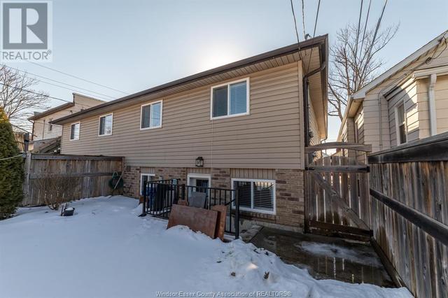 1484 Marentette, House semidetached with 3 bedrooms, 1 bathrooms and null parking in Windsor ON | Image 30