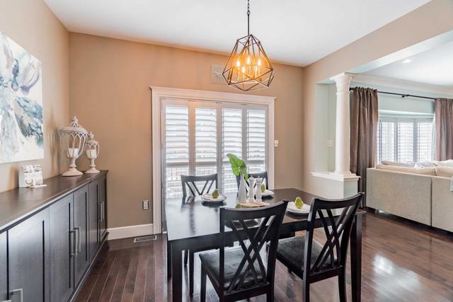 10 Muscat Cres, House detached with 4 bedrooms, 3 bathrooms and 6 parking in Ajax ON | Image 3