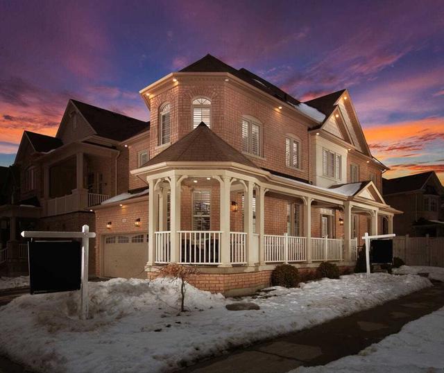 126 Greendale Ave, House detached with 4 bedrooms, 4 bathrooms and 5 parking in Whitchurch Stouffville ON | Image 1