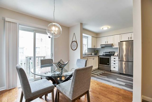 10 - 138 Homestead Rd, Townhouse with 3 bedrooms, 3 bathrooms and 2 parking in Toronto ON | Image 4