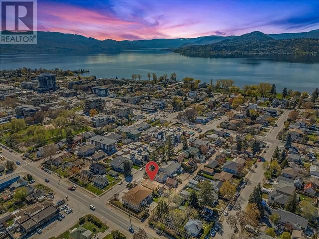 664 Patterson Avenue, House detached with 5 bedrooms, 3 bathrooms and 1 parking in Kelowna BC | Image 54
