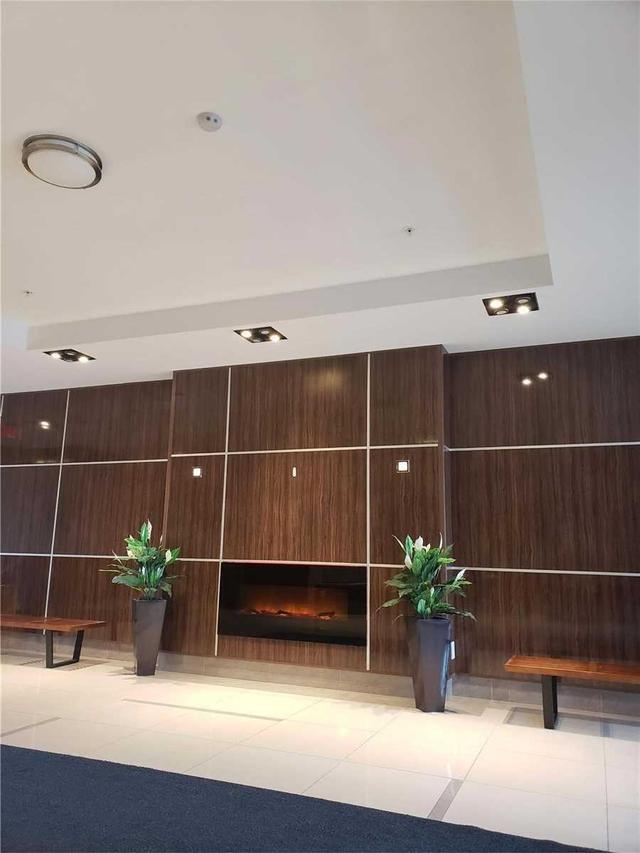 308 - 95 North Park Rd, Condo with 1 bedrooms, 1 bathrooms and 1 parking in Vaughan ON | Image 2