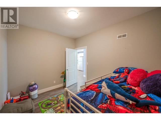 305 - 277 Yorkton Avenue, Condo with 2 bedrooms, 2 bathrooms and 1 parking in Penticton BC | Image 25