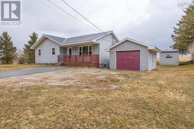 625 Crombe Road, House detached with 3 bedrooms, 1 bathrooms and null parking in East Hants NS | Image 3