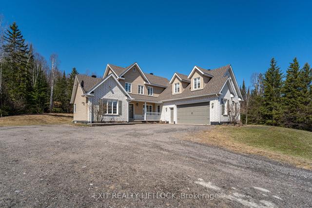31474 Highway 28 Rd E, House detached with 4 bedrooms, 3 bathrooms and 14 parking in Bancroft ON | Image 12