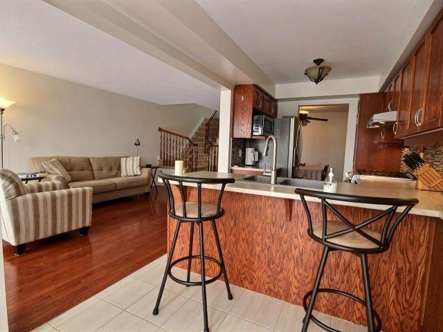 167 Cedardown Private, House attached with 3 bedrooms, 3 bathrooms and 3 parking in Ottawa ON | Image 6
