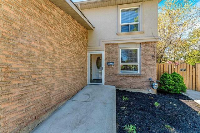 6983 Cadiz Cres, House semidetached with 3 bedrooms, 3 bathrooms and 4 parking in Mississauga ON | Image 23