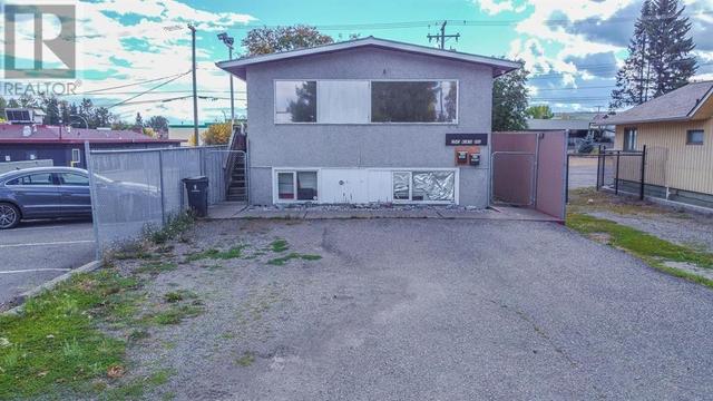 1543 9th Avenue, House detached with 3 bedrooms, 2 bathrooms and null parking in Prince George BC | Image 1