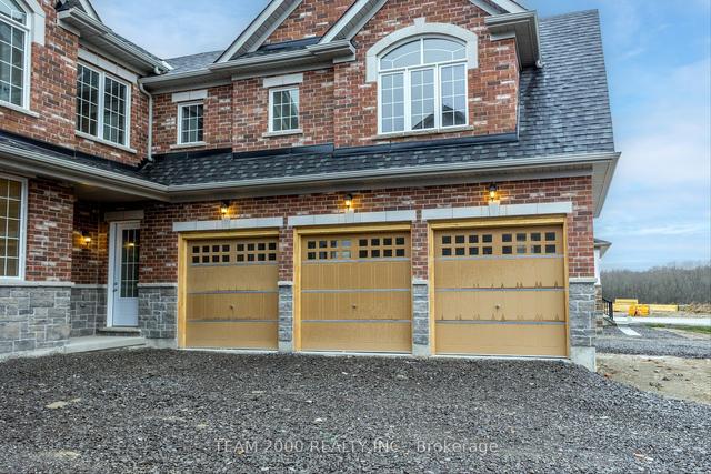 63 Golden Meadows Dr, House detached with 5 bedrooms, 5 bathrooms and 9 parking in Otonabee South Monaghan ON | Image 12