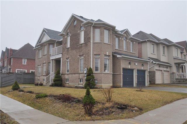 177 Queen Filomena Ave, House detached with 5 bedrooms, 4 bathrooms and 2 parking in Vaughan ON | Image 3