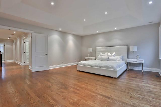181 Ridley Blvd, House detached with 5 bedrooms, 5 bathrooms and 6 parking in Toronto ON | Image 21