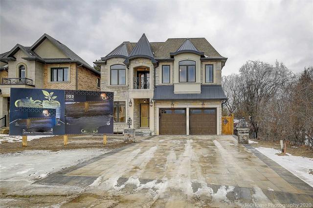33 Starfire Dr, House detached with 4 bedrooms, 7 bathrooms and 4 parking in Toronto ON | Image 1