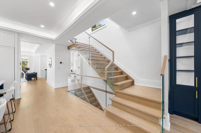 318 Hounslow Ave, House detached with 4 bedrooms, 5 bathrooms and 5 parking in Toronto ON | Image 2