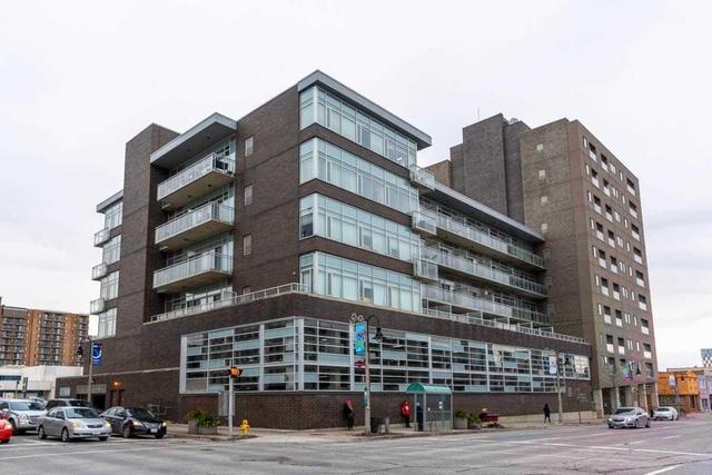 510 - 44 Bond St W, Condo with 1 bedrooms, 1 bathrooms and 1 parking in Oshawa ON | Image 1
