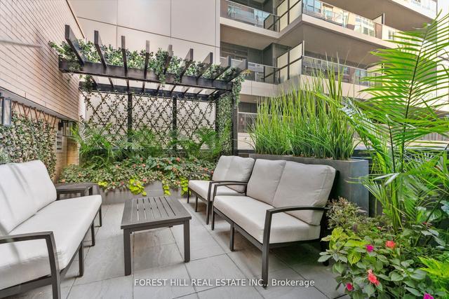 204 - 80 Cumberland St, Condo with 2 bedrooms, 2 bathrooms and 1 parking in Toronto ON | Image 17