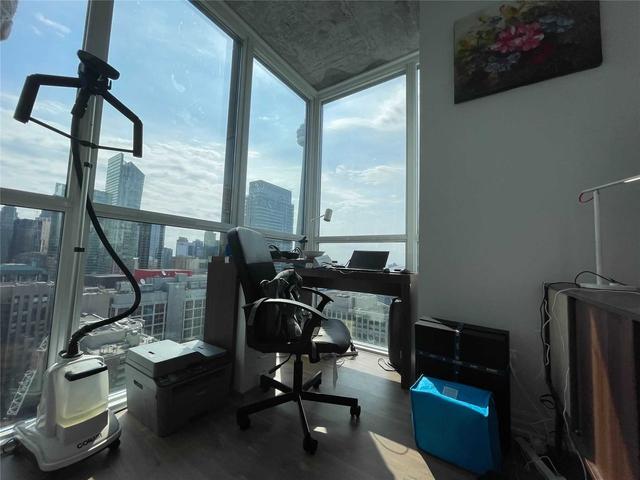 2705 - 88 Blue Jays Way, Condo with 2 bedrooms, 2 bathrooms and 1 parking in Toronto ON | Image 3