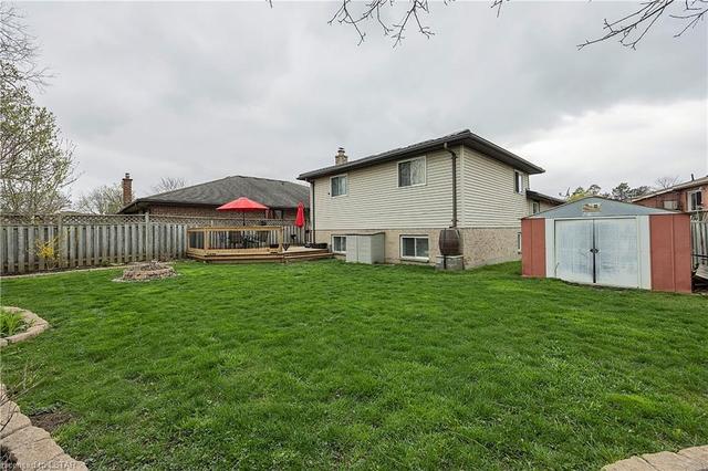 39 Koru Court, House detached with 3 bedrooms, 2 bathrooms and 5 parking in London ON | Image 37