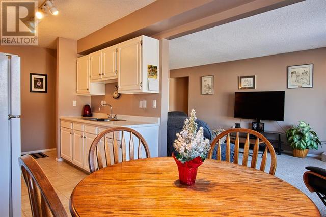 20, - 398 16 Street Ne, Condo with 2 bedrooms, 1 bathrooms and 1 parking in Medicine Hat AB | Image 7