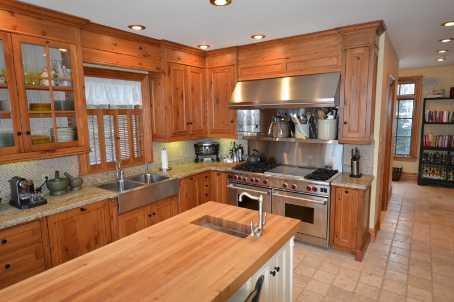 3653 Maplegrove Rd, House detached with 6 bedrooms, 5 bathrooms and 10 parking in Barrie ON | Image 4