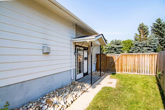5931 61 Avenue, House detached with 2 bedrooms, 1 bathrooms and 2 parking in Red Deer AB | Image 11