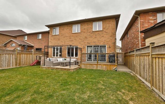 96 Oleary Dr, House detached with 4 bedrooms, 3 bathrooms and 6 parking in Hamilton ON | Image 19