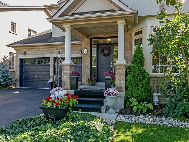 3310 Timeless Dr, House detached with 4 bedrooms, 4 bathrooms and 4 parking in Oakville ON | Image 1