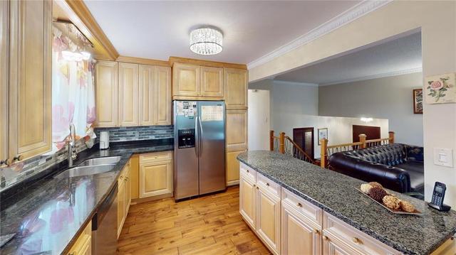 7099 Rosseau Place, House detached with 4 bedrooms, 2 bathrooms and 6 parking in Niagara Falls ON | Image 4