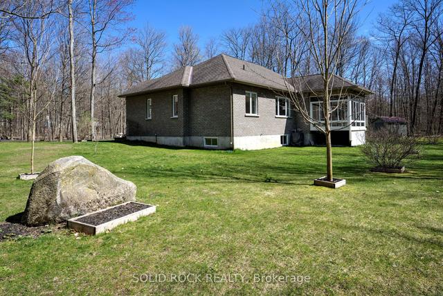 61 Oak Ridge Dr, House detached with 3 bedrooms, 2 bathrooms and 10.5 parking in Quinte West ON | Image 36