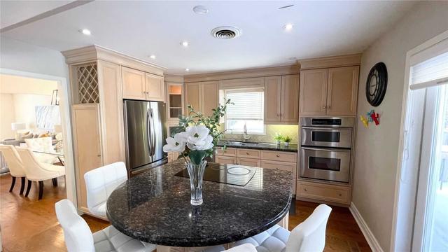 16 Innisbrook Cres, House detached with 4 bedrooms, 4 bathrooms and 4 parking in Markham ON | Image 8