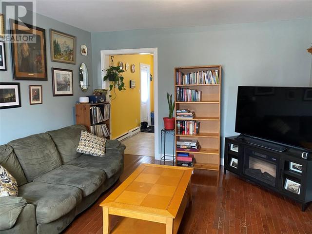 30 Mayor Avenue, House semidetached with 2 bedrooms, 1 bathrooms and null parking in St. John's NL | Image 2