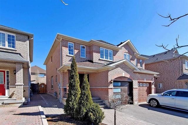31 Ravineview Dr, House semidetached with 3 bedrooms, 3 bathrooms and 3 parking in Vaughan ON | Image 12