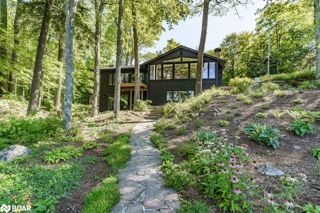 1480 Acton Island Road Road, House detached with 5 bedrooms, 3 bathrooms and 15 parking in Muskoka Lakes ON | Image 5
