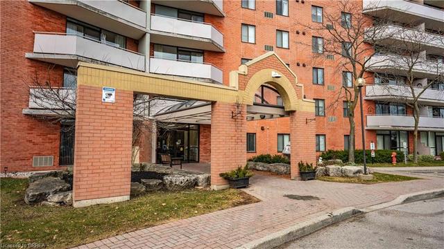 802 - 9 Bonheur Court, House attached with 2 bedrooms, 1 bathrooms and null parking in Brantford ON | Image 21