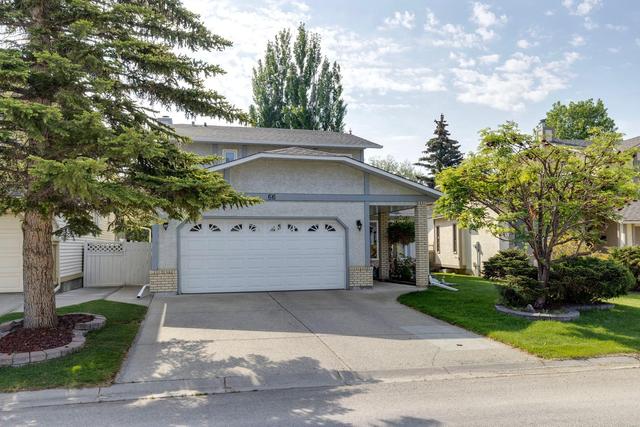 66 Douglas Woods Way Se, House detached with 4 bedrooms, 3 bathrooms and 2 parking in Calgary AB | Image 2