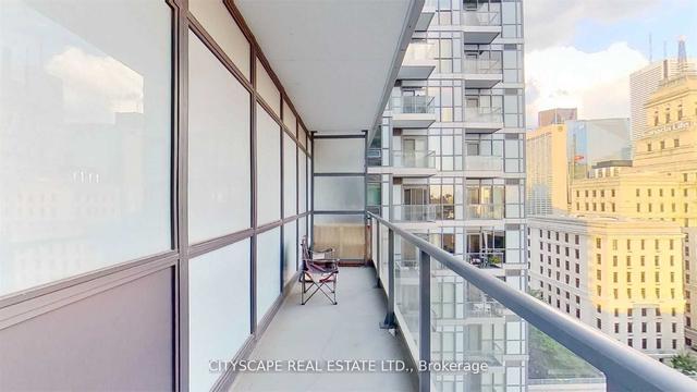 1501 - 210 Simcoe St, Condo with 2 bedrooms, 1 bathrooms and 0 parking in Toronto ON | Image 13
