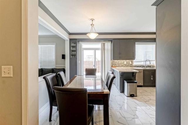 482 Father Tobin Rd, House detached with 4 bedrooms, 6 bathrooms and 6 parking in Brampton ON | Image 2