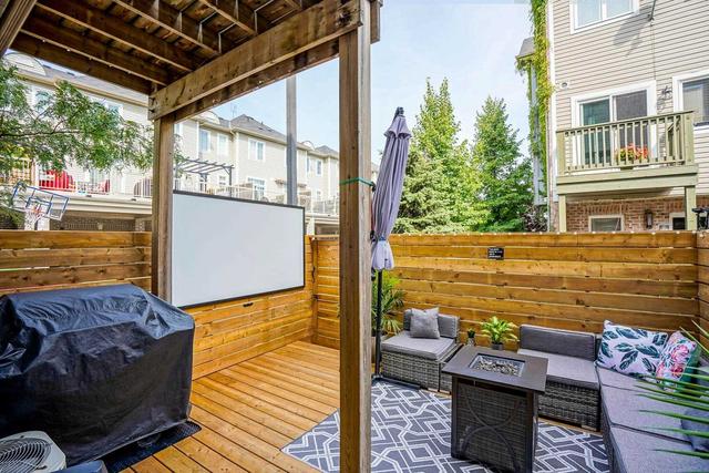 5 Piggot Mews, House attached with 3 bedrooms, 2 bathrooms and 1 parking in Toronto ON | Image 29