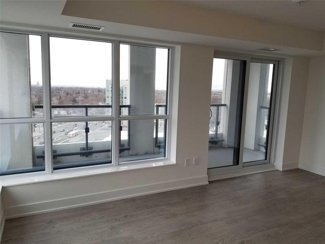 1108 - 7 Mabelle Ave, Condo with 2 bedrooms, 2 bathrooms and 1 parking in Toronto ON | Image 3