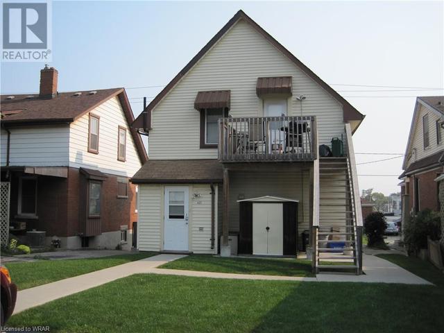 425 Courtland Avenue E, House other with 4 bedrooms, 3 bathrooms and 4 parking in Kitchener ON | Image 2