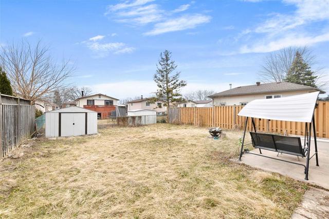 2763 Bramley Cres, House detached with 3 bedrooms, 2 bathrooms and 2 parking in Windsor ON | Image 6