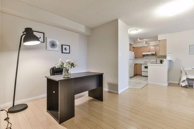 506 - 23 Lorraine Dr, Condo with 2 bedrooms, 2 bathrooms and 1 parking in Toronto ON | Image 16