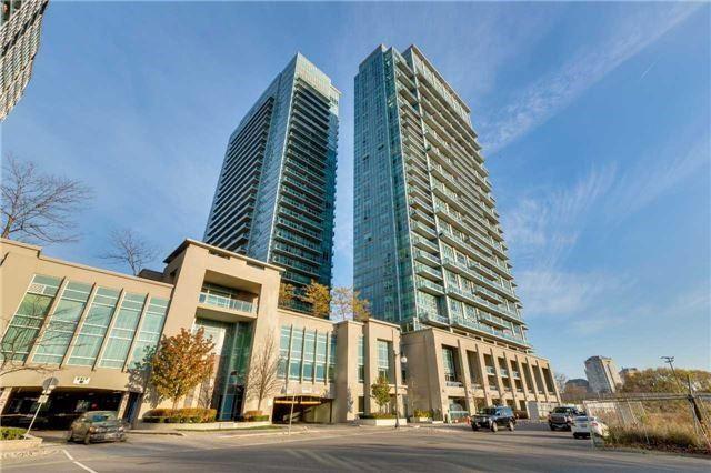Lph 30 - 165 Legion Rd N, Condo with 2 bedrooms, 2 bathrooms and 1 parking in Toronto ON | Image 1