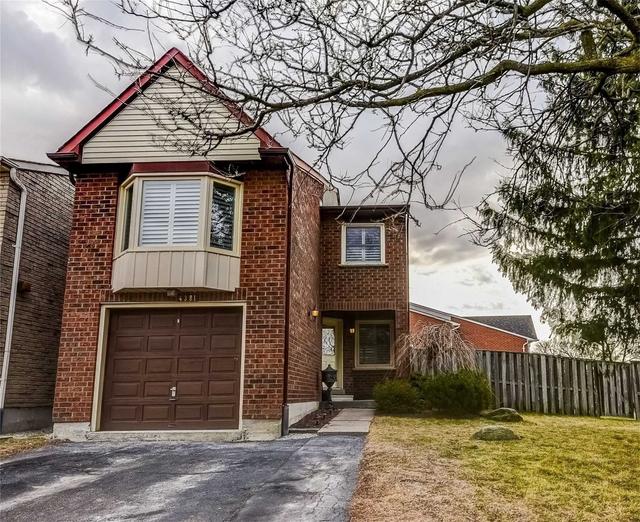 4381 Lee Dr E, House detached with 3 bedrooms, 3 bathrooms and 4 parking in Mississauga ON | Image 1