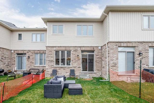 23 Clifford Cres, House attached with 3 bedrooms, 3 bathrooms and 2 parking in New Tecumseth ON | Image 29