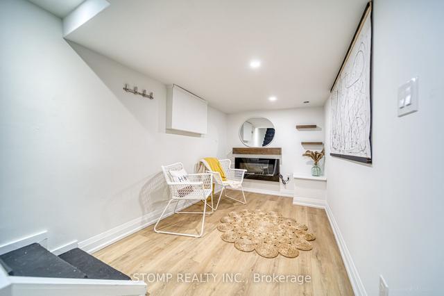 50 Regent St, House detached with 3 bedrooms, 3 bathrooms and 4 parking in Toronto ON | Image 13